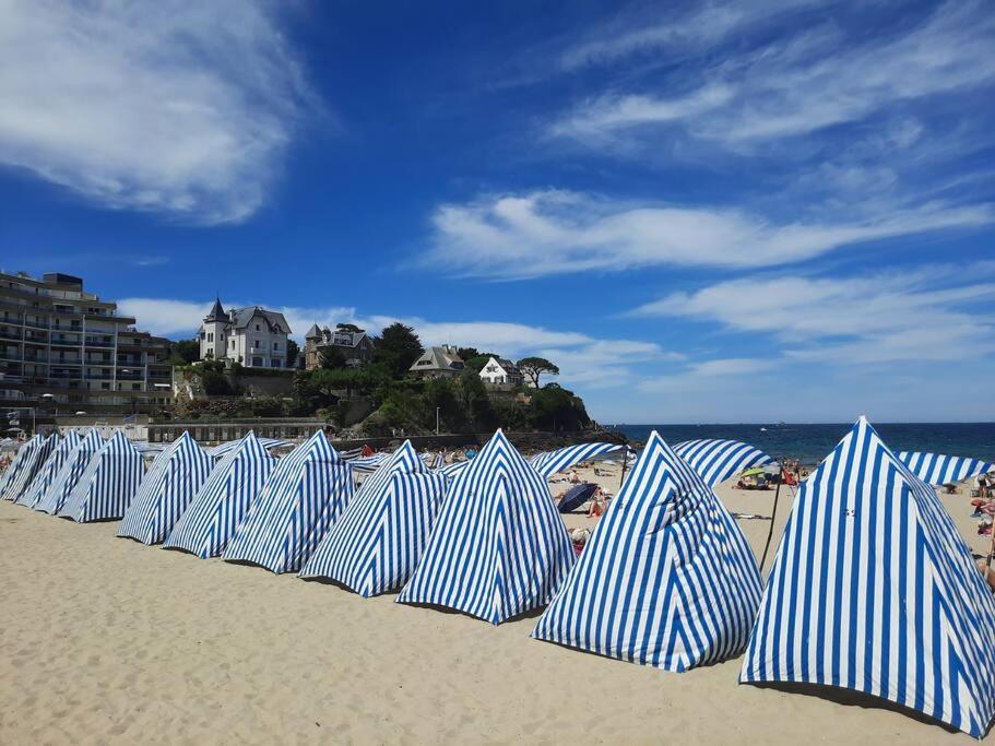 Le Jacaranda-A 2 Min De La Plage, Hyper Centre De Dinard, Vue Mer De La Fenetre מראה חיצוני תמונה